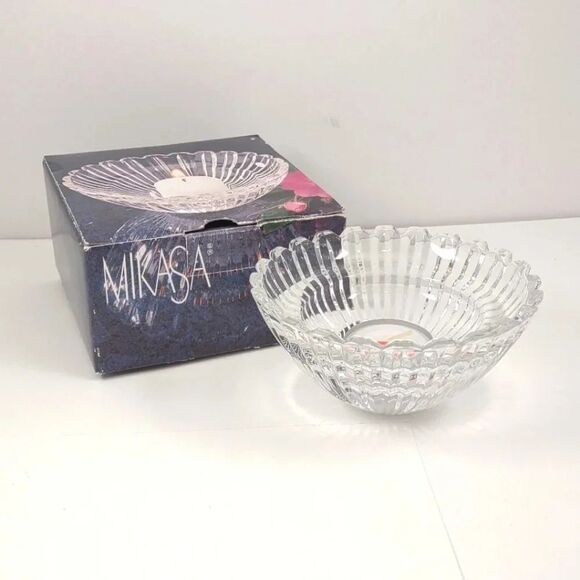 Mikasa Marquette Votive Candle Holder New in Box - Picture 3 of 15